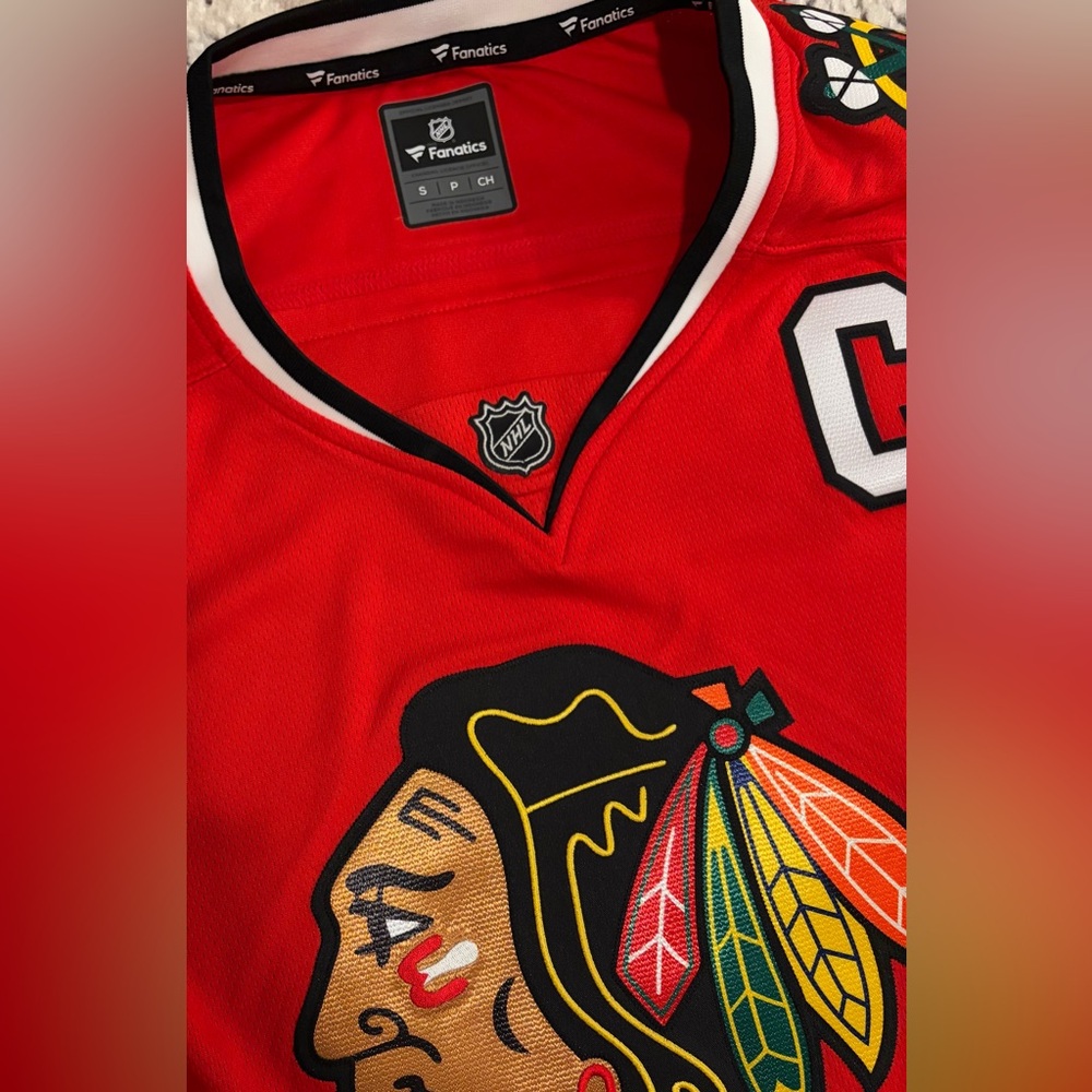 Fanatics Authentic Jonathan Toews Chicago Blackhawks Breakaway Jersey Women’s S - Picture 2 of 5